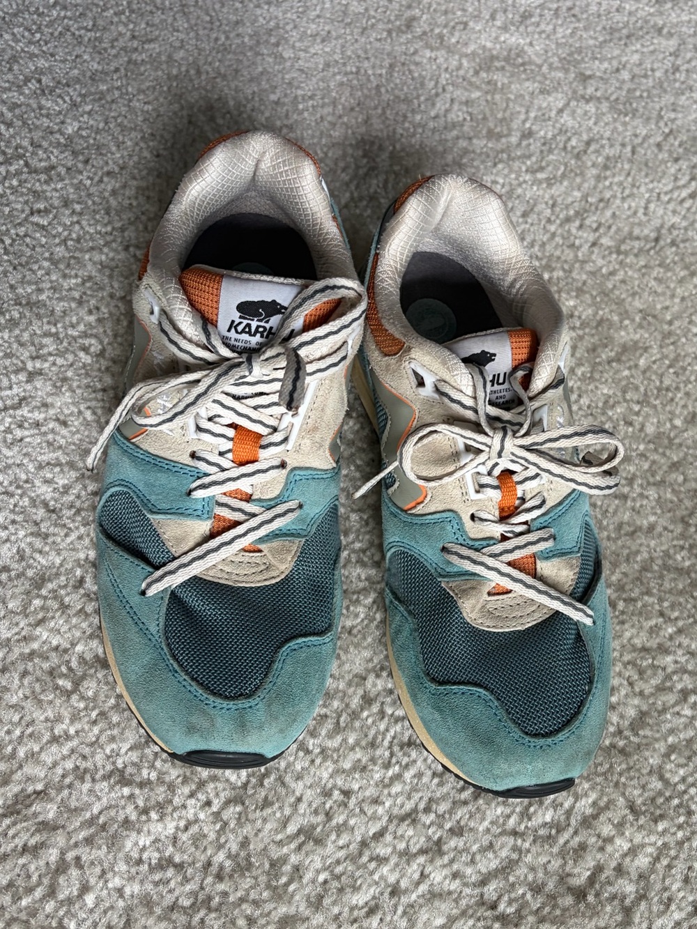 Karhu Aria Sneakers in Teal & Orange